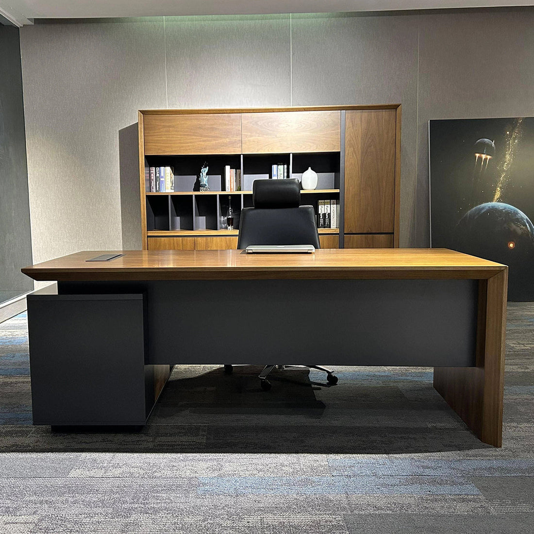 Chairman's Office Executive Desk